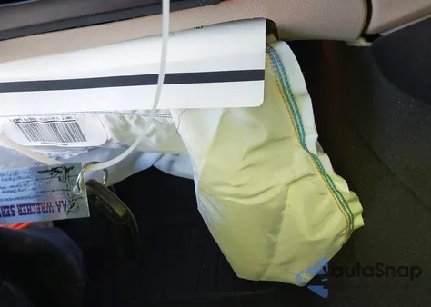 2013 BMW 528I из США, поврежденный, VIN WBAXG5C56DD233570